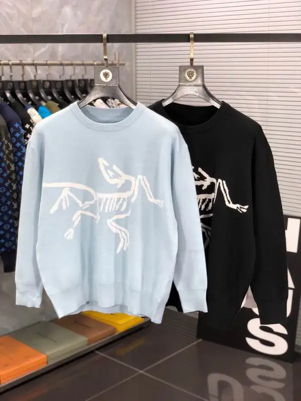 Arcteryx Sweater 1027